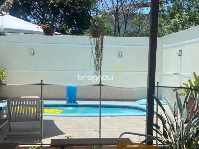 Casa venda em Região Geográfica Imediata de Florianópolis, Desterro