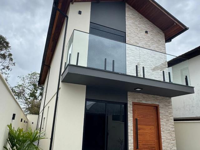 Casa venda em Florianópolis, Região Geográfica Intermediária de Florianópolis