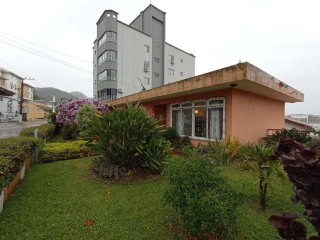 Casa venda em Região Geográfica Imediata de Florianópolis, Desterro