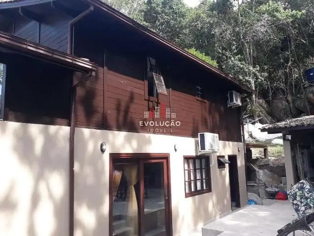 Casa venda em Sambaqui, Florianópolis