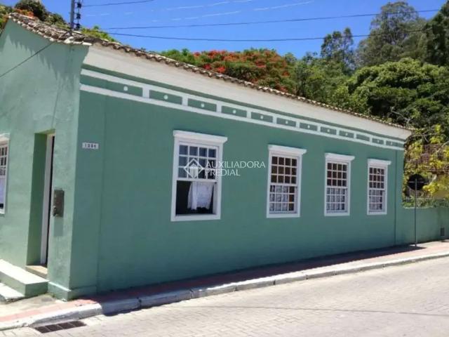 Casa venda em Sambaqui, Florianópolis