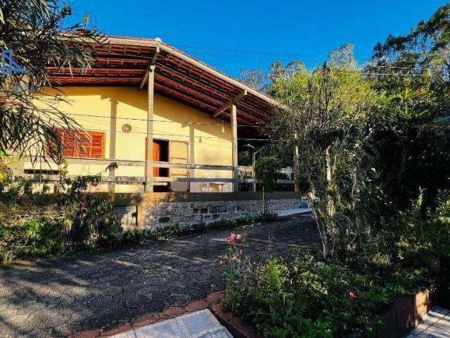Casa venda em Sambaqui, Florianópolis