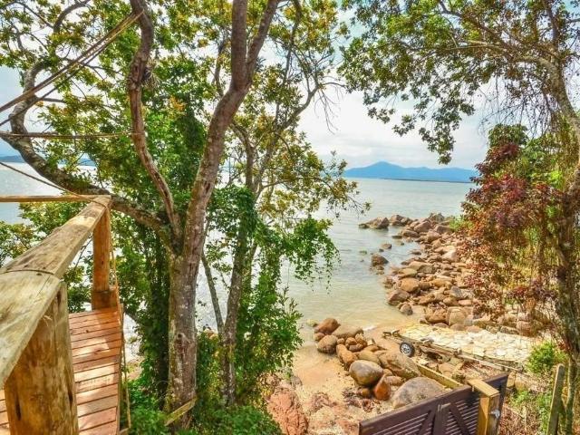 Casa venda em Sambaqui, Florianópolis