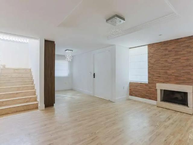 Casa venda em Região Geográfica Imediata de Florianópolis, Desterro