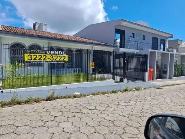 Casa venda em Região Geográfica Imediata de Florianópolis, Desterro