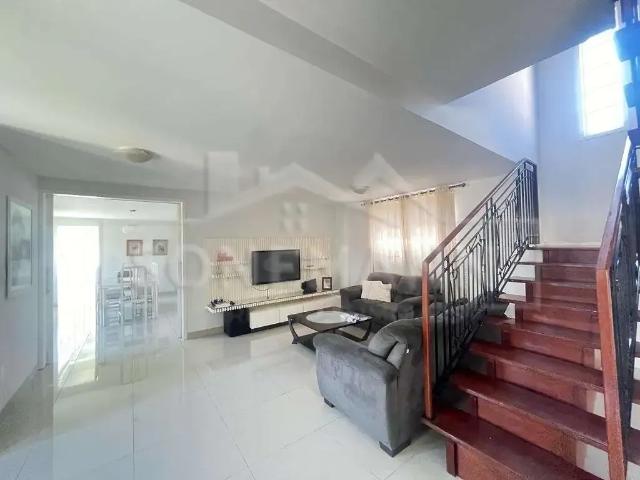 Casa venda em Região Geográfica Imediata de Florianópolis, Desterro