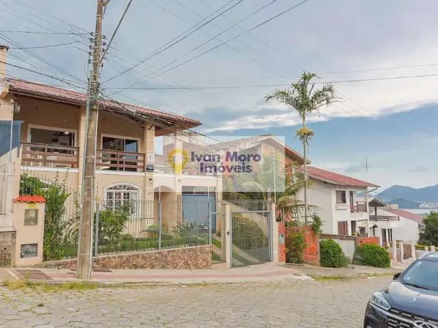 Casa venda em Florianópolis, Região Geográfica Intermediária de Florianópolis