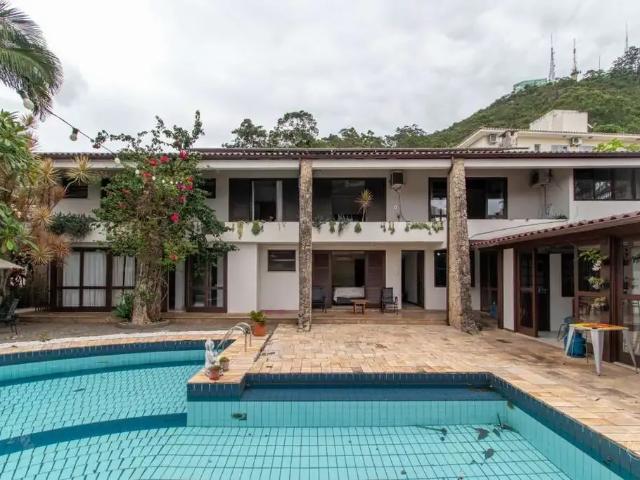 Casa venda em Região Geográfica Imediata de Florianópolis, Desterro