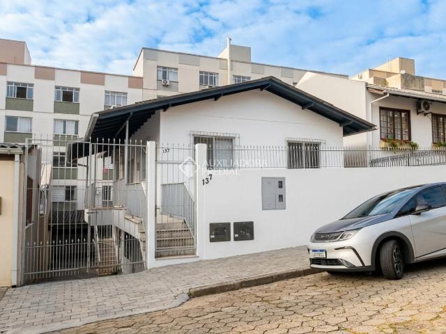 Casa venda em Trindade Norte, Florianópolis
