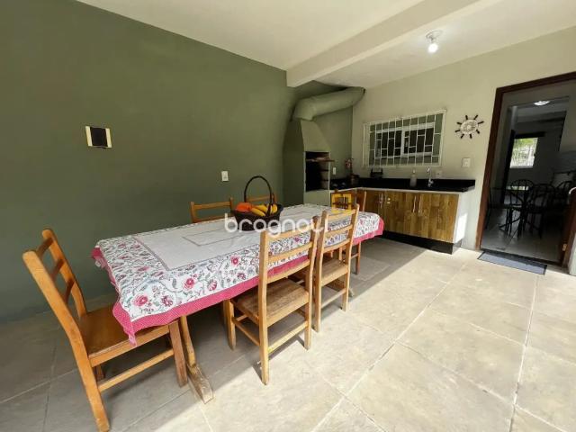 Casa venda em Florianópolis, Região Geográfica Intermediária de Florianópolis