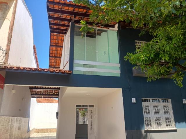 Casa venda em Região Geográfica Imediata de Fortaleza, Fortaleza