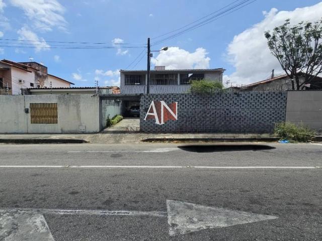 Casa venda em Cidade dos Funcionários, Fortaleza