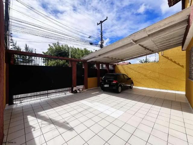Casa venda em Região Geográfica Imediata de Fortaleza, Fortaleza
