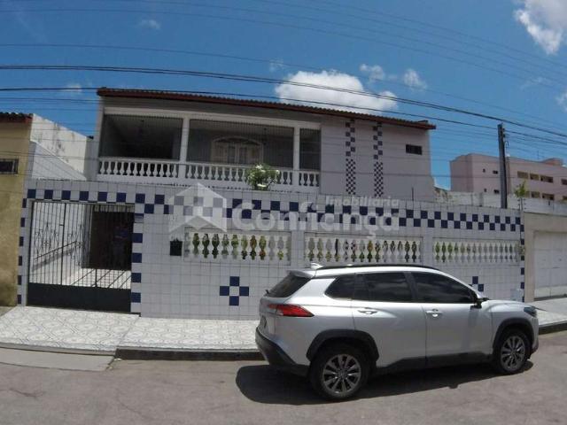 Casa venda em Região Geográfica Imediata de Fortaleza, Fortaleza