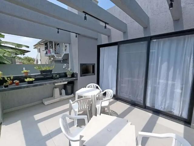 Casa venda em Região Geográfica Imediata de Florianópolis, Garopaba