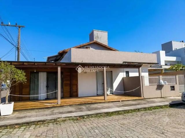 Casa venda em Região Geográfica Imediata de Florianópolis, Garopaba