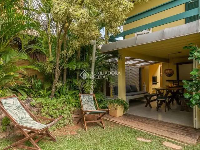 Casa venda em Região Geográfica Imediata de Florianópolis, Garopaba