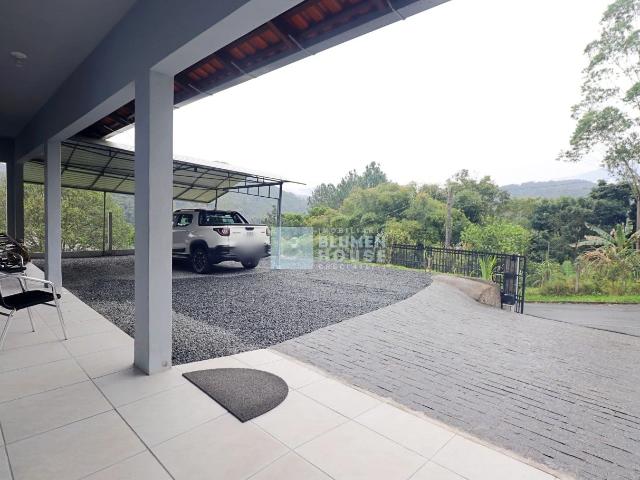 Casa venda em Gaspar, Região Geográfica Intermediária de Blumenau