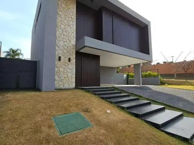 Casa venda em Park Lozandes, Goiânia