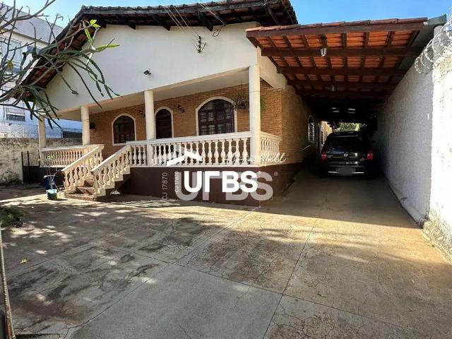 Casa venda em Região Geográfica Imediata de Goiânia, Goiânia