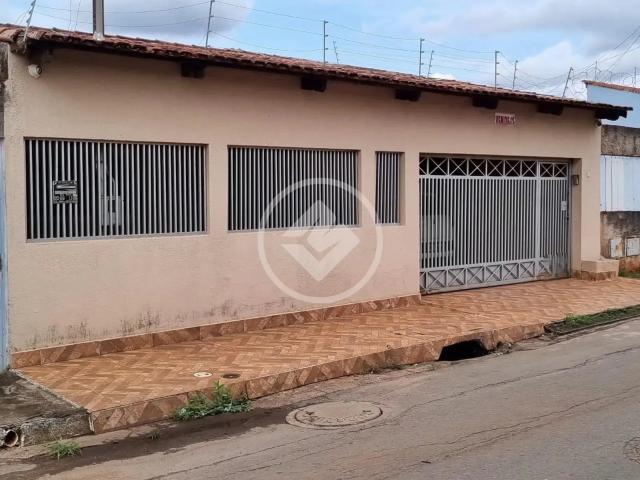 Casa venda em Jardim Nova Esperança, Goiânia