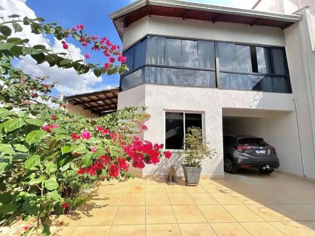 Casa venda em Região Geográfica Imediata de Goiânia, Goiânia