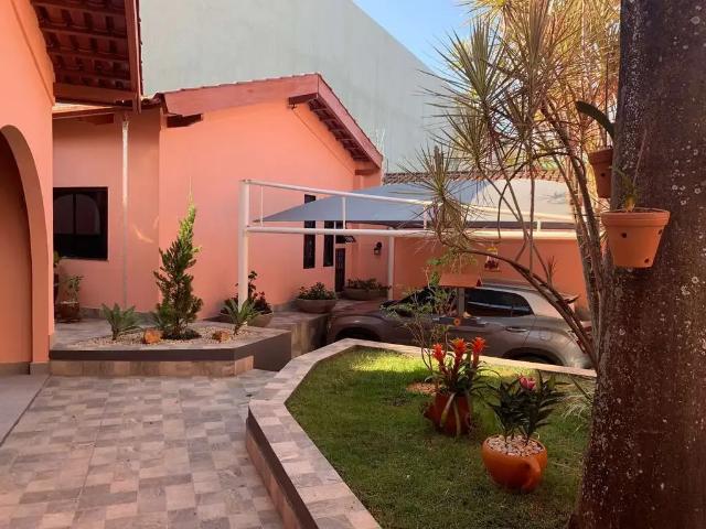 Casa venda em Região Geográfica Imediata de Goiânia, Goiânia