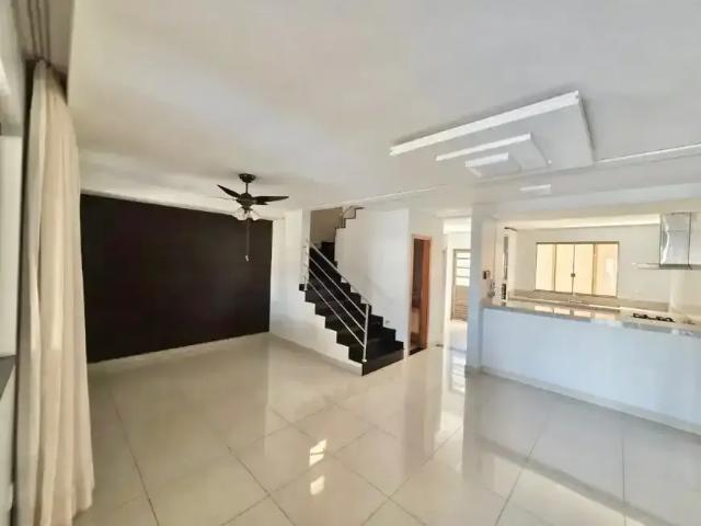 Casa venda em Região Geográfica Imediata de Goiânia, Goiânia