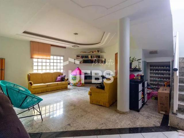 Casa venda em Região Geográfica Imediata de Goiânia, Goiânia