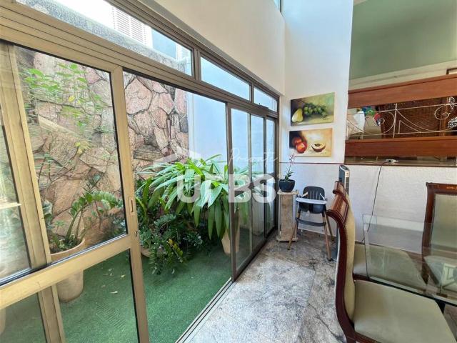 Casa venda em Setor Sul, Goiânia