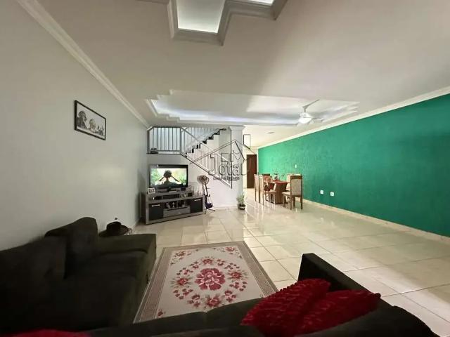 Casa venda em Governador Valadares, Região Geográfica Intermediária de Governador Valadares
