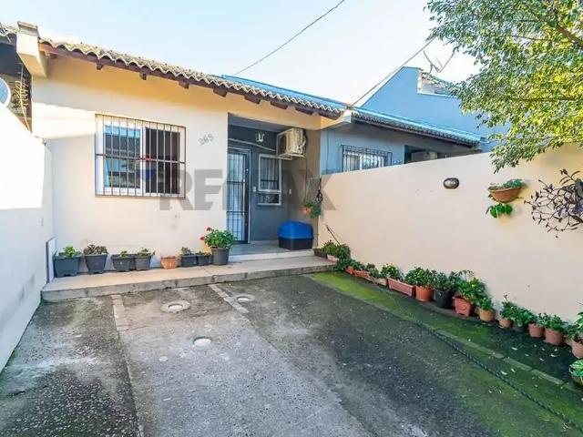 Casa venda em Região Geográfica Imediata de Porto Alegre, Região Metropolitana de Porto Alegre