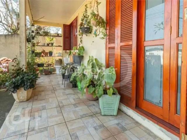 Casa venda em Região Geográfica Imediata de Porto Alegre, Região Metropolitana de Porto Alegre