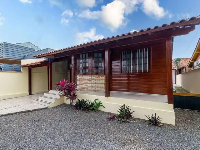 Casa venda em Região Geográfica Imediata de Porto Alegre, Região Metropolitana de Porto Alegre
