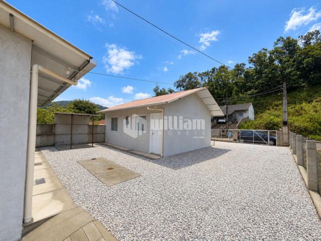 Casa venda em Guabiruba, Região Geográfica Intermediária de Blumenau