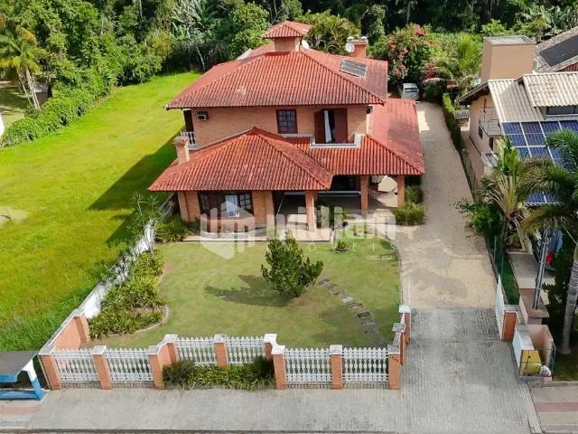 Casa venda em Guabiruba, Região Geográfica Intermediária de Blumenau