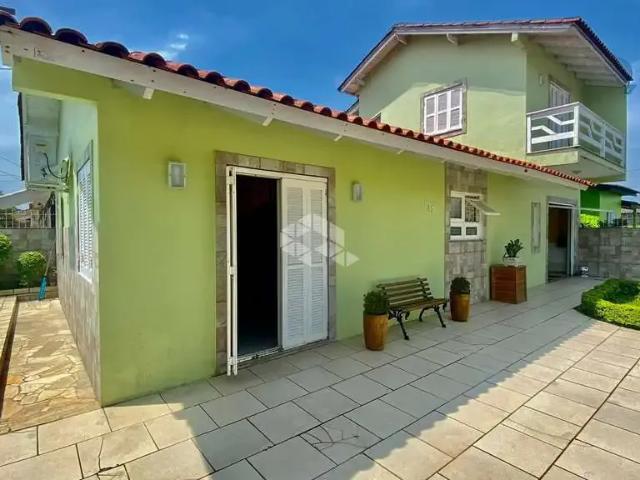 Casa venda em Região Geográfica Imediata de Porto Alegre, Região Metropolitana de Porto Alegre