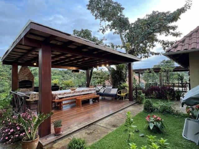 Casa venda em Guaramiranga, Região Geográfica Intermediária de Fortaleza