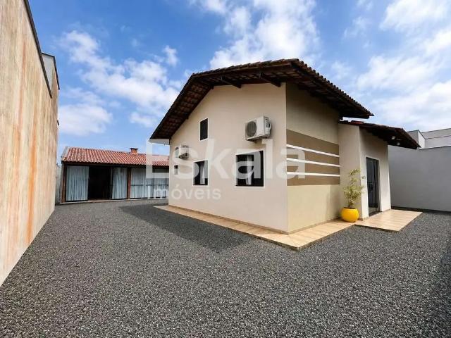 Casa venda em Guaramirim, Região Geográfica Intermediária de Joinville
