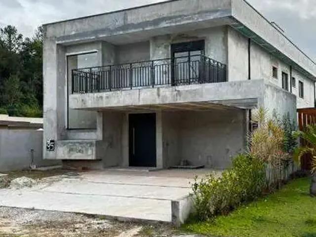 Casa venda em Guararema