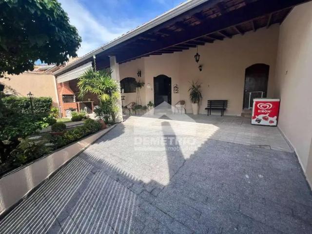 Casa venda em Região Imediata de Guaratinguetá, Região Metropolitana do Vale do Paraíba e Litoral Norte