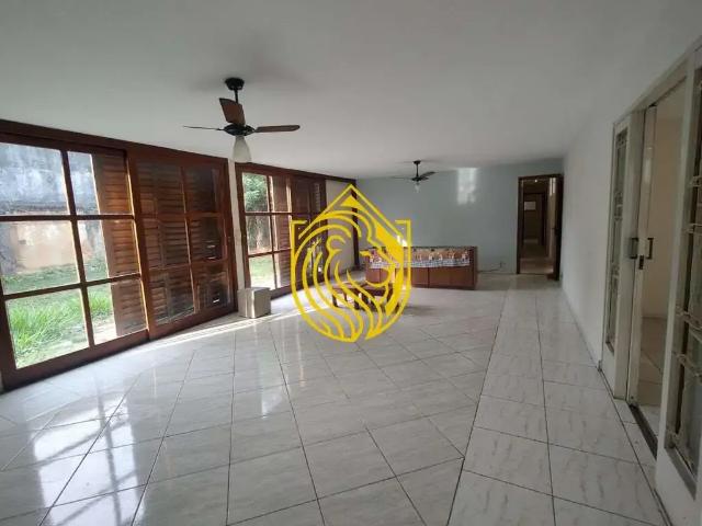 Casa venda em Região Imediata de Guaratinguetá, Região Metropolitana do Vale do Paraíba e Litoral Norte