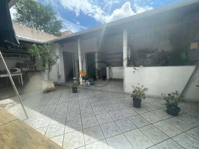 Casa venda em Região Imediata de Guaratinguetá, Região Metropolitana do Vale do Paraíba e Litoral Norte