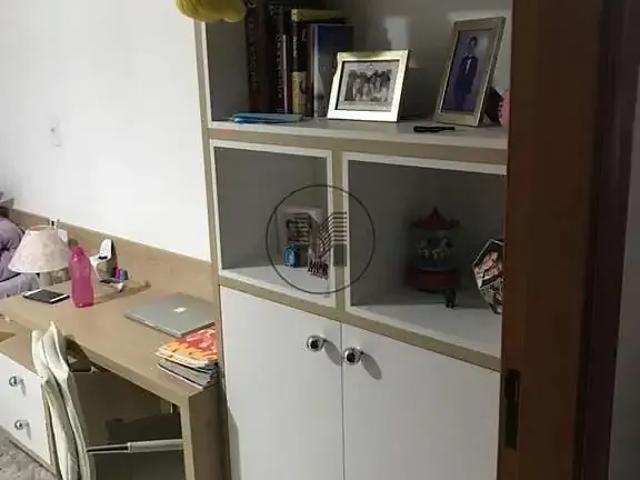Casa venda em Região Imediata de Guaratinguetá, Região Metropolitana do Vale do Paraíba e Litoral Norte