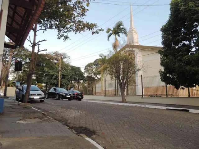 Casa venda em Região Imediata de Guaratinguetá, Região Metropolitana do Vale do Paraíba e Litoral Norte
