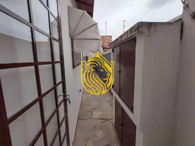 Casa venda em Região Imediata de Guaratinguetá, Região Metropolitana do Vale do Paraíba e Litoral Norte