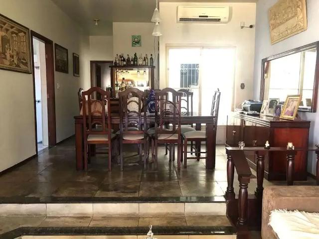 Casa venda em Região Imediata de Guaratinguetá, Região Metropolitana do Vale do Paraíba e Litoral Norte