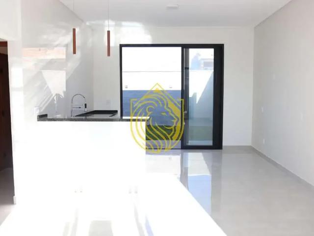 Casa venda em Região Imediata de Guaratinguetá, Região Metropolitana do Vale do Paraíba e Litoral Norte