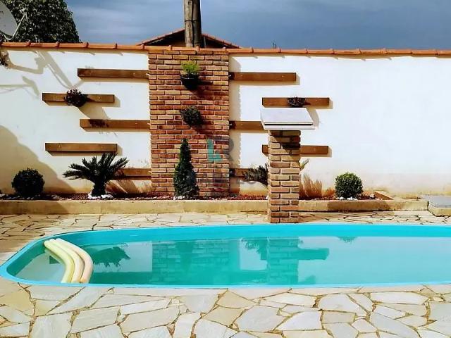 Casa venda em Região Imediata de Guaratinguetá, Região Metropolitana do Vale do Paraíba e Litoral Norte