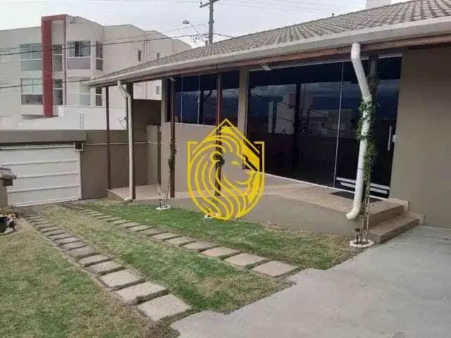 Casa venda em Região Imediata de Guaratinguetá, Região Metropolitana do Vale do Paraíba e Litoral Norte